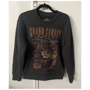 Hollister black Grand Canyon crewneck sweatshirt Size XS